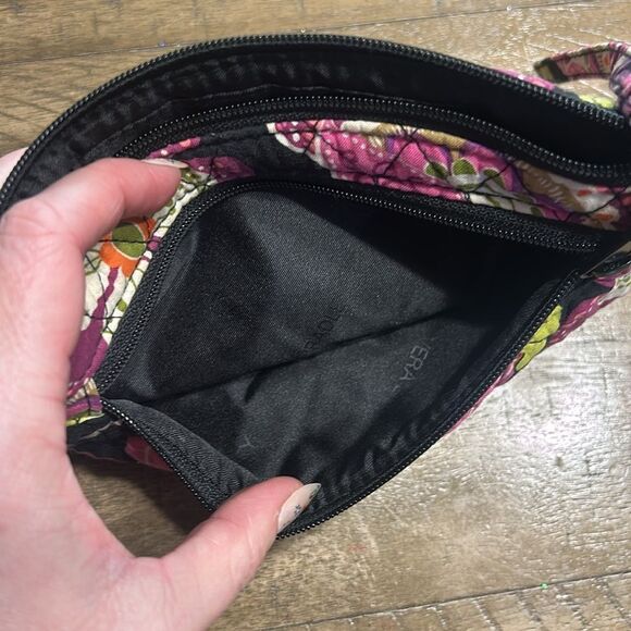 Vera Bradley wristlet - Picture 9 of 11